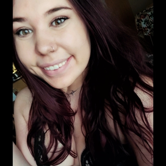 Meet your Posher, Isabelle - Picture 1 of 1